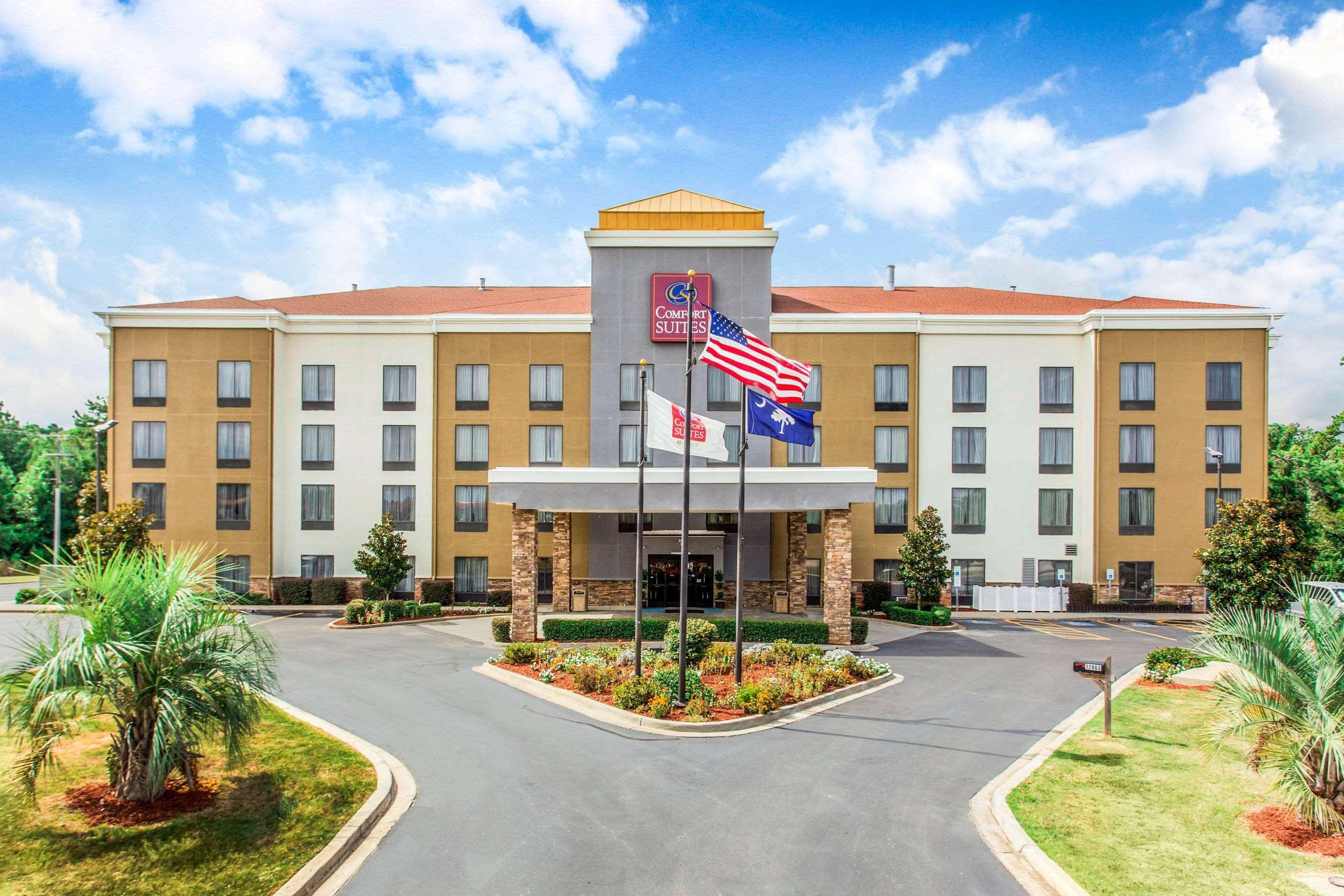 Comfort Suites Clinton Near Presbyterian College Εξωτερικό φωτογραφία