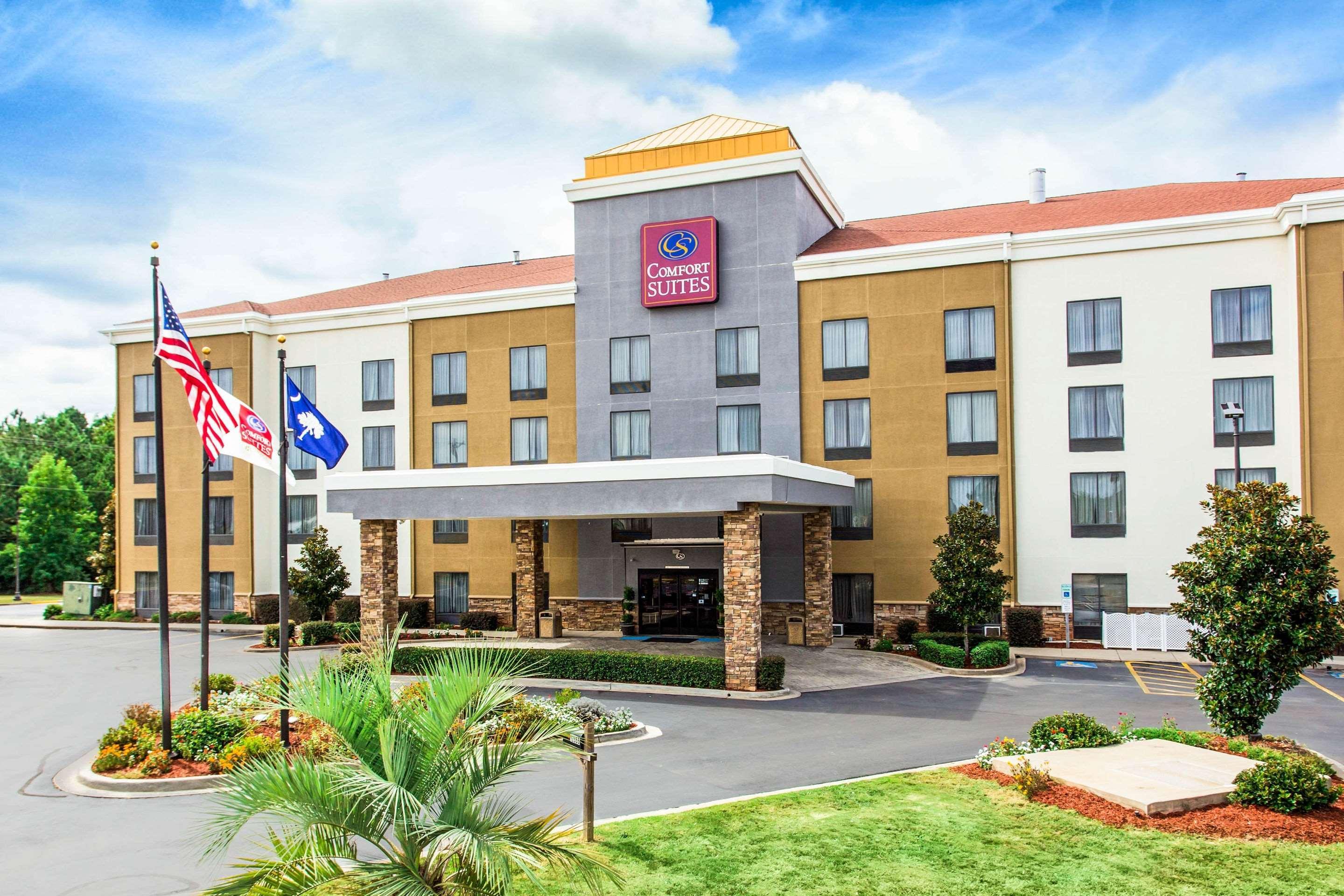 Comfort Suites Clinton Near Presbyterian College Εξωτερικό φωτογραφία