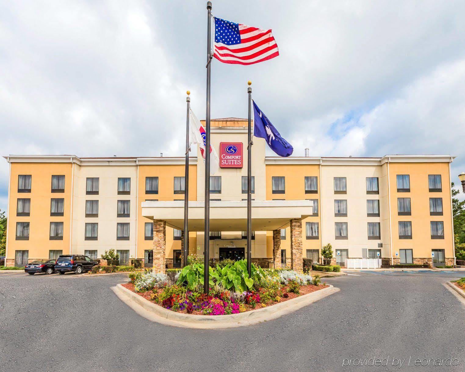 Comfort Suites Clinton Near Presbyterian College Εξωτερικό φωτογραφία